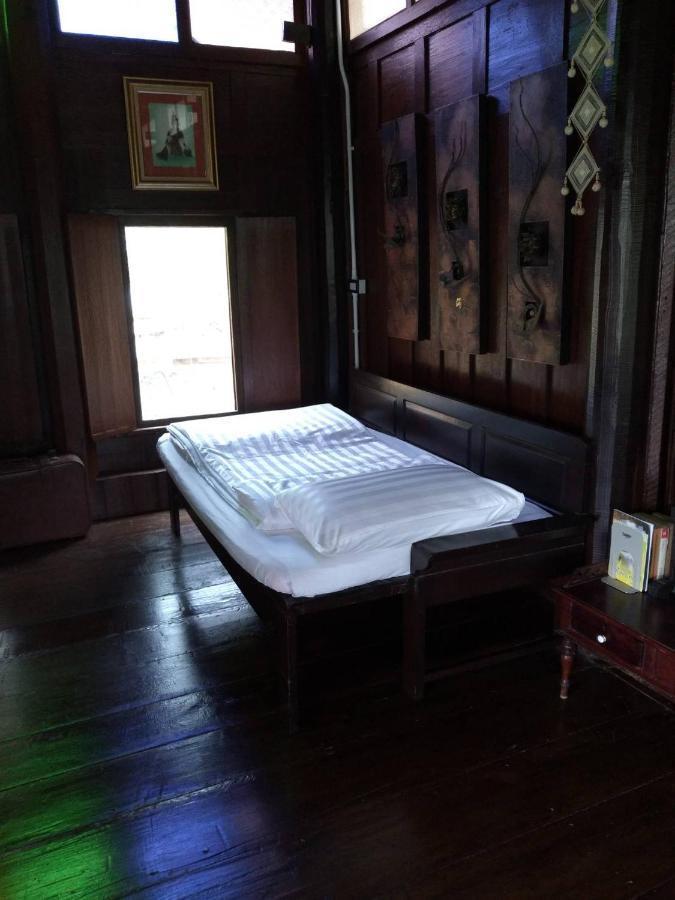 Rustic​ Charm​ Suphan​ Ban Tha Pong Luaran gambar