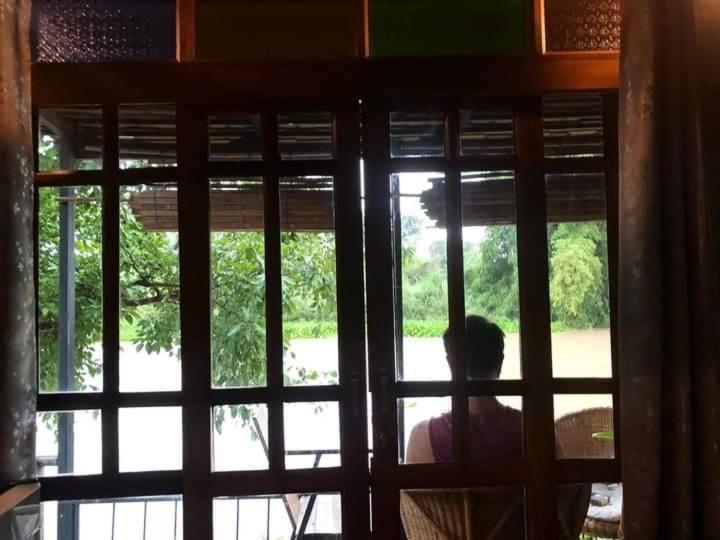 Rustic​ Charm​ Suphan​ Ban Tha Pong Luaran gambar