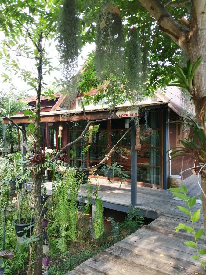 Rustic​ Charm​ Suphan​ Ban Tha Pong Luaran gambar