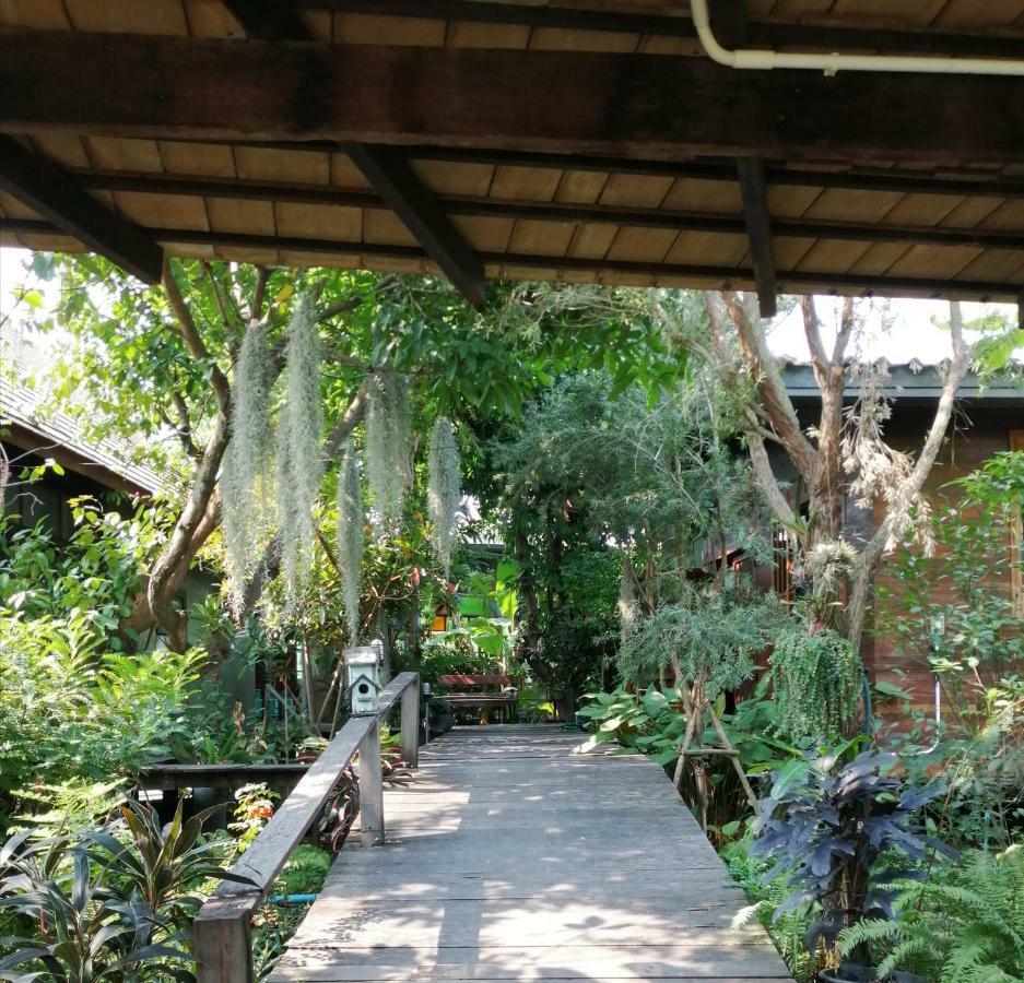 Rustic​ Charm​ Suphan​ Ban Tha Pong Luaran gambar