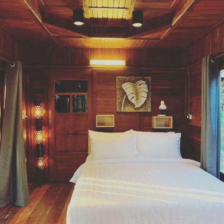 Rustic​ Charm​ Suphan​ Ban Tha Pong Luaran gambar